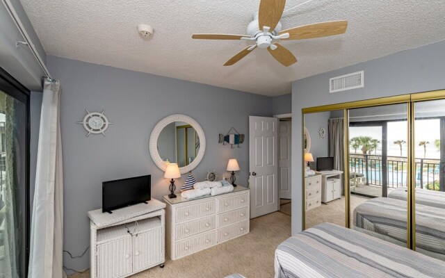 Ocean House Beach Vista