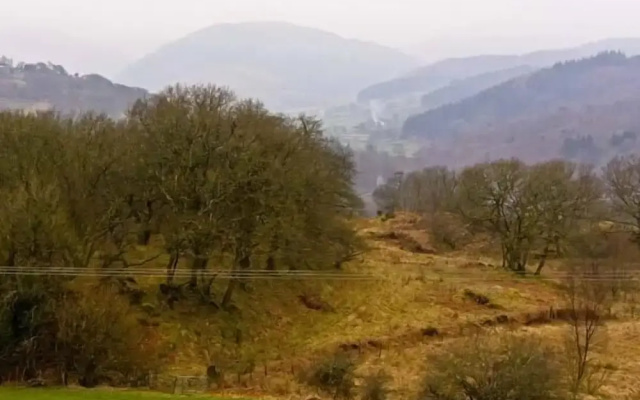 Ty Isaf Penrhyddion