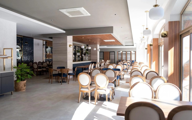 Side Village Hotel 