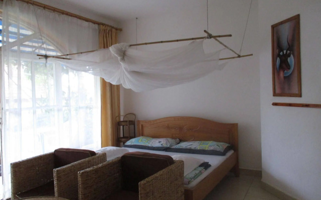 Buziga Shelter Lodge