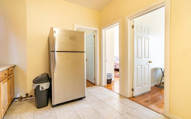 Furnished Empire Blvd Guest House