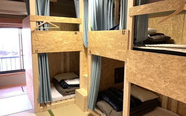 Enoshima Living -Hostel