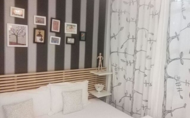Romantic Town Theme Inn