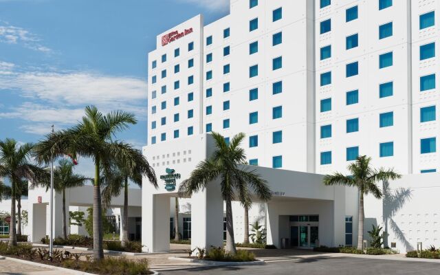 Hilton Garden Inn Miami Dolphin Mall