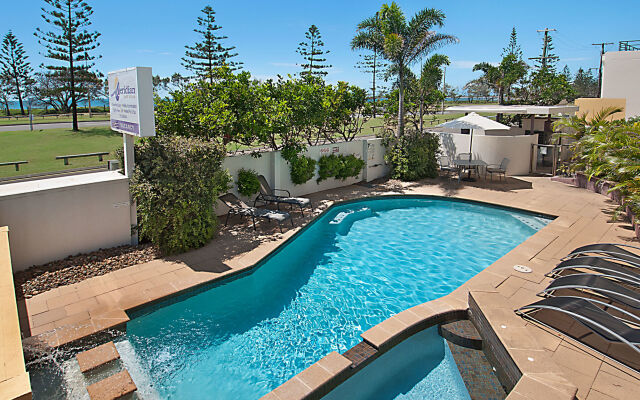 Meridian Alex Beach Apartments