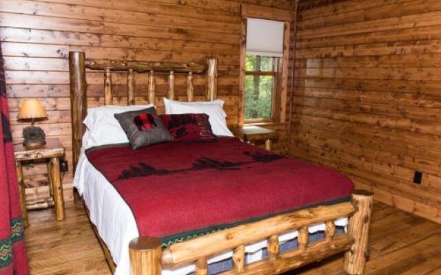 Crosslake Treetop Village