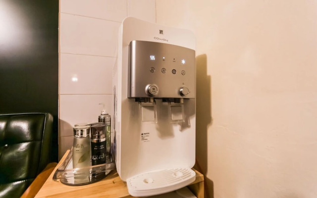 Gyeongsan Evian Hotel (EVIAN HOTEL)