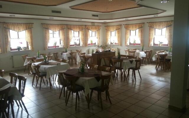 Landgasthof Lang Zum Adler