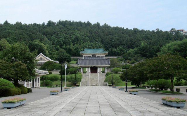 Busan Suyeong Hotel River