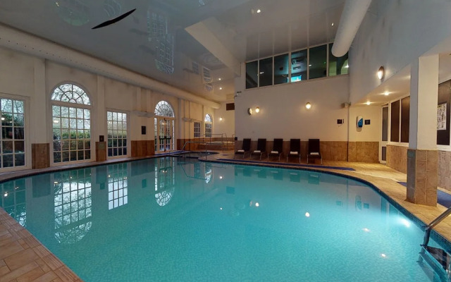 Village Hotel St David's, Nr Chester