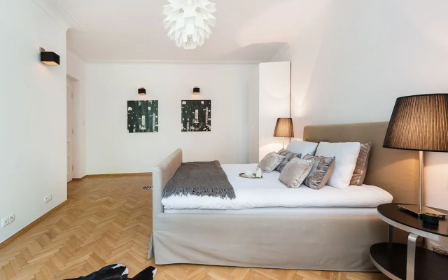 Syncret Apartment - LoftAffair