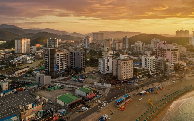 Hound Songjeonghaesuyokjang