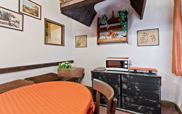 Lovely Holiday Home in Montaner With Patio