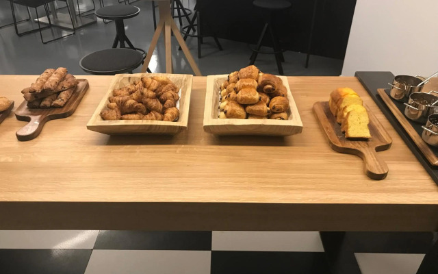 Enzo Trappes By Kyriad Direct