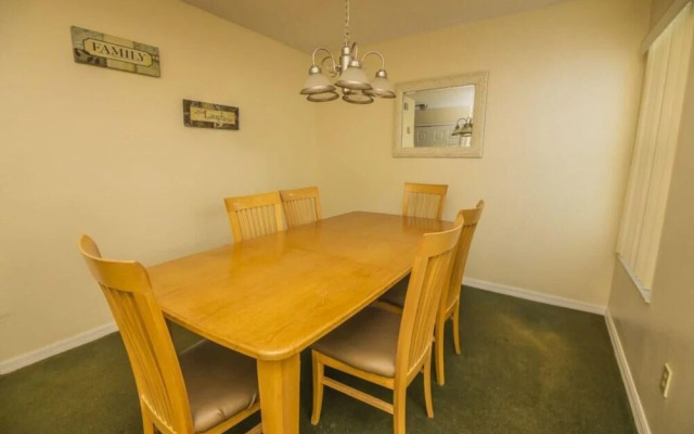 Dennis' Somerset Condo