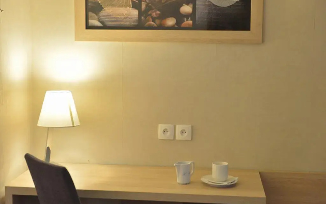 Hotel Renoir*** Paris Montparnasse