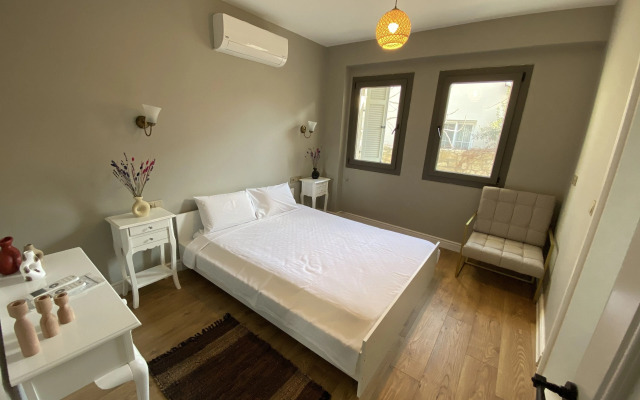 9 Alacati Boutique Hotel