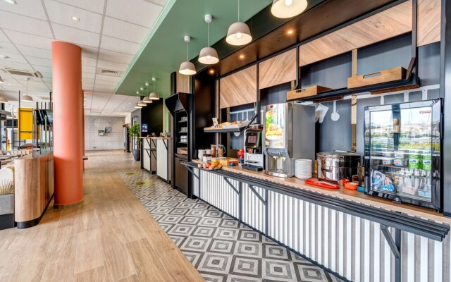 B&B HOTEL Le Port-Marly Saint-Germain-En-Laye