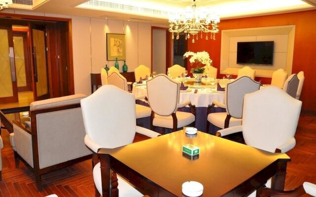 Tongling Pujing Hotel