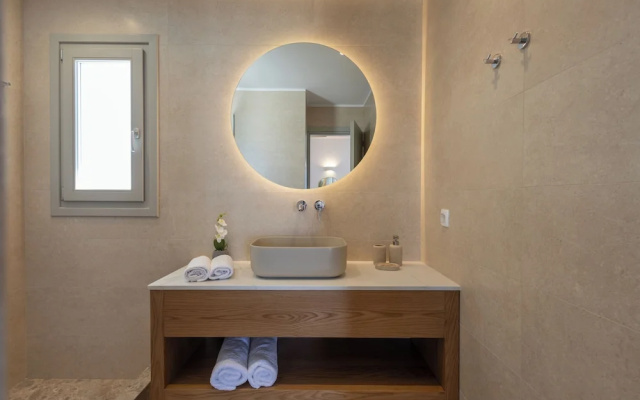 Evira Suites