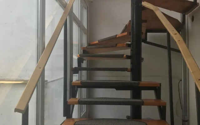 Spacious and cozy 3BD+Terrace Couples Apartment