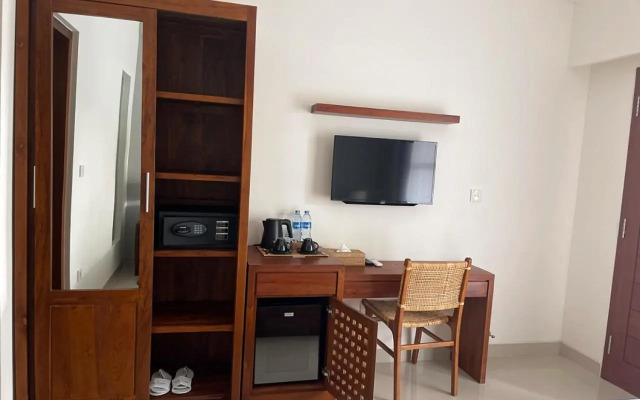 Kayu Sugih Guest House