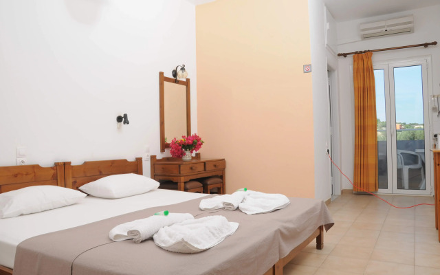 Mastorakis Hotel And Studios