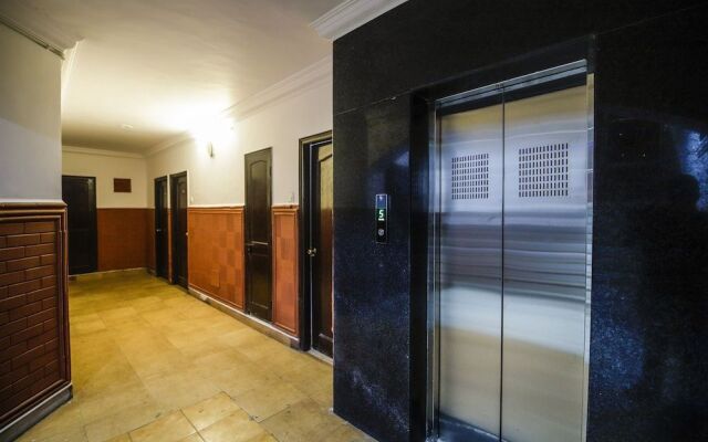 OYO 25103 Indra Sukh Palace