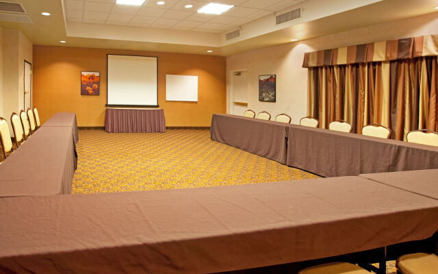 Fairfield by Marriott Inn & Suites Phoenix West Chandler