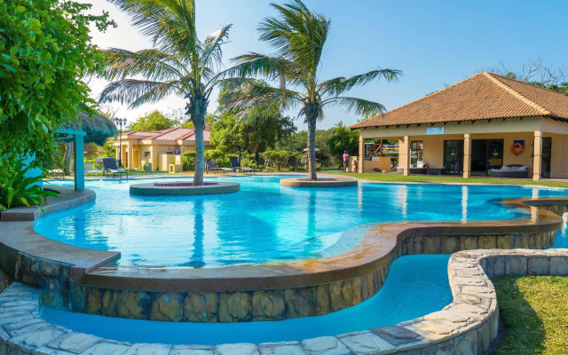 San Martinho Beach Club