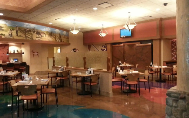 Avi Resort & Casino