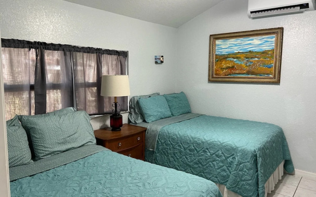 Nature Coast Inn and Cottages