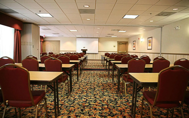 Country Inn & Suites by Radisson, Helen, GA