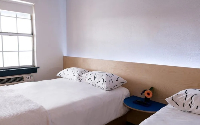 The Iris Motel