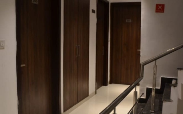 Hotel Grand Star By Royal Collection