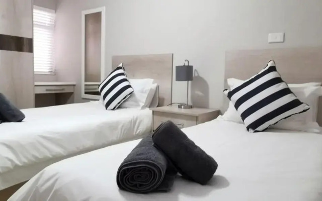 4 La Mer, Ballito On The Beach
