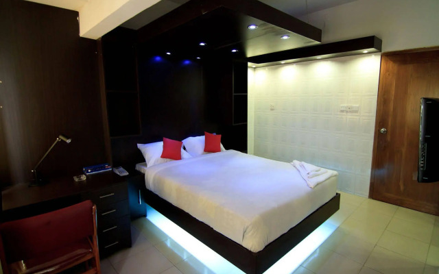 Hotel Tropical Daisy