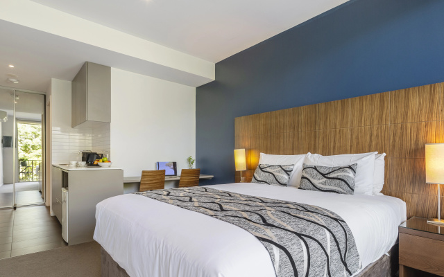 Punthill Knox – Guest Rooms – Melbourne