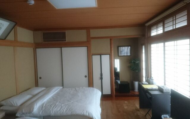 Hondori Inn