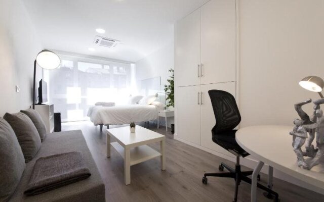 Pensión T5 Donostia Suites