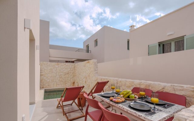 Sugarwhite Suites