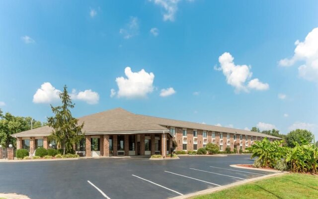 Baymont Inn and Suites Louisville South I 65