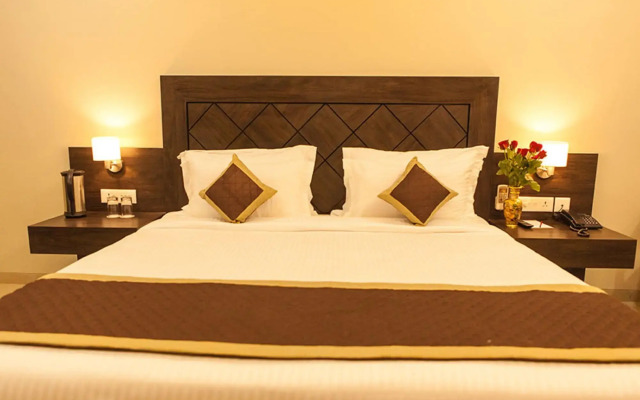 Hotel RG Inn