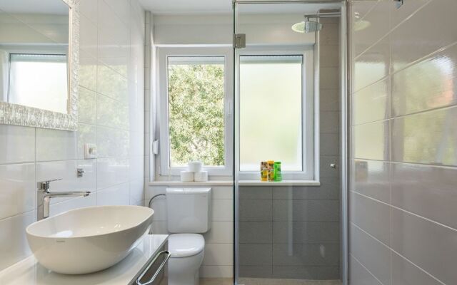 Lux Private Guest Suite Superb Location