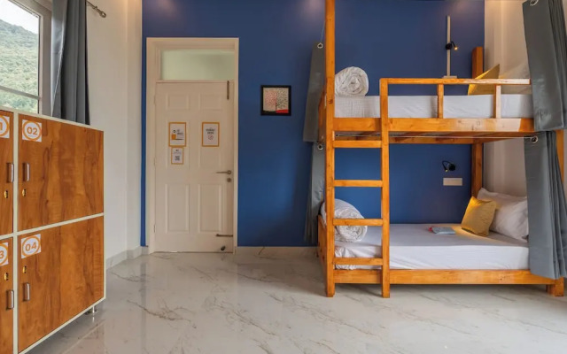 The Social Stays Bir Formerly Artbuzz