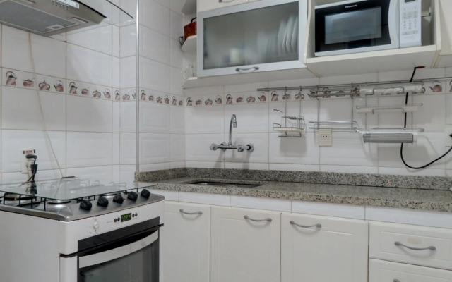 LinkHouse Clean & Comfort 2-BDR Copacabana C2-0046