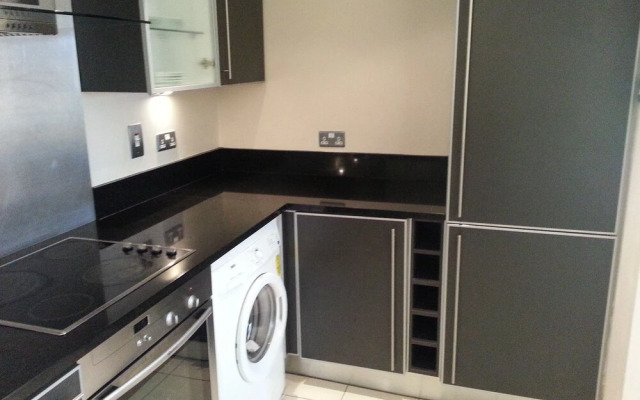 Gallery Quay Grand Canal Apartments