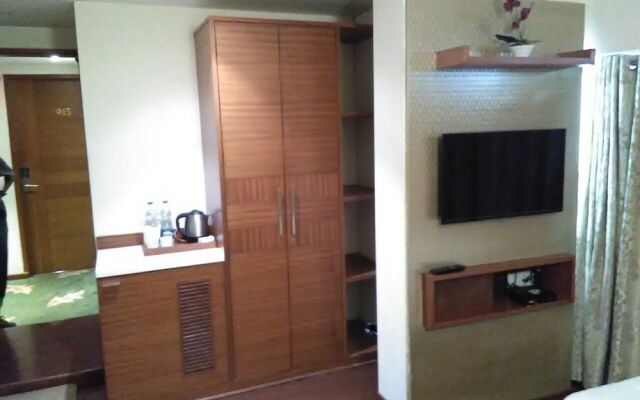 Hotel Kells