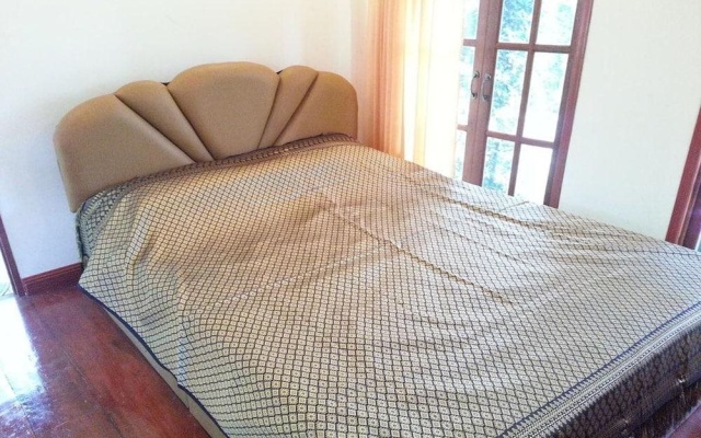 Ruenlookmai Resort – Guest Rooms – Sam Khok