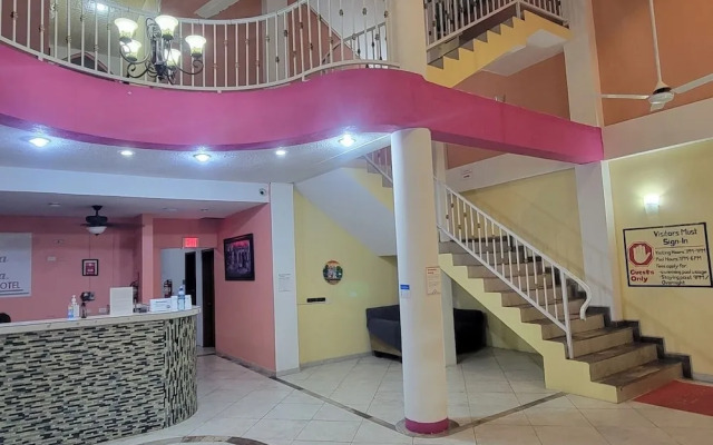 Maya Bella Downtown Hotel